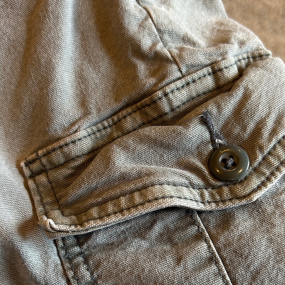 American Eagle Outfitters Women's Straight Leg Cargo Jeans - Gray - Picture 7 of 7
